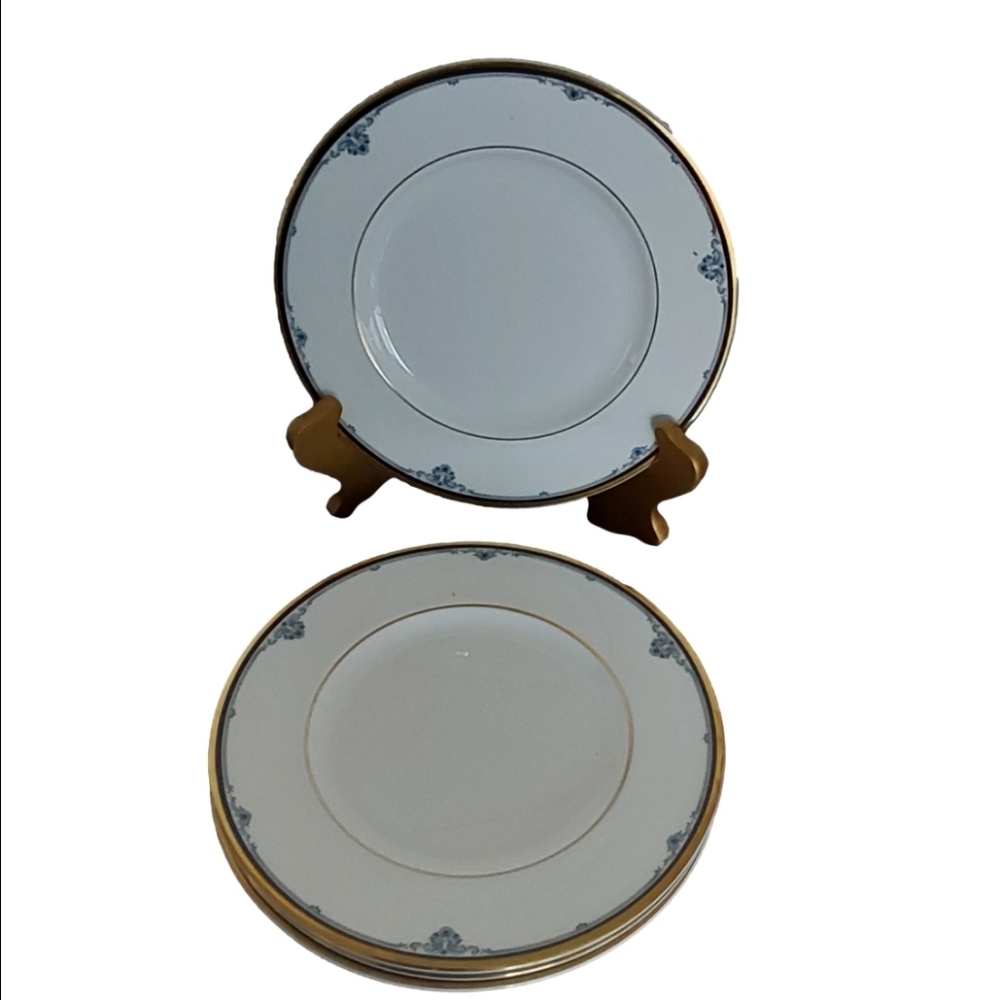 Royal Doulton Princeton H5098 Gold and White Salad Plates Set Of 4